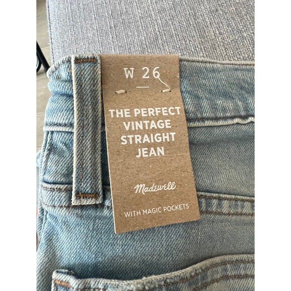 Madewell The Perfect Vintage Straight Jean - Picture 4 of 5